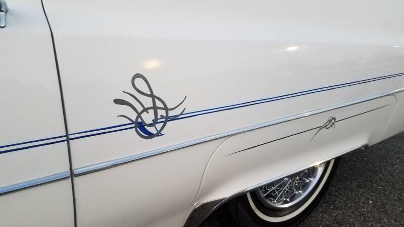 1968 Cadillac Presidential Limo Hourly Rental Car Handler and Photoshoot Support