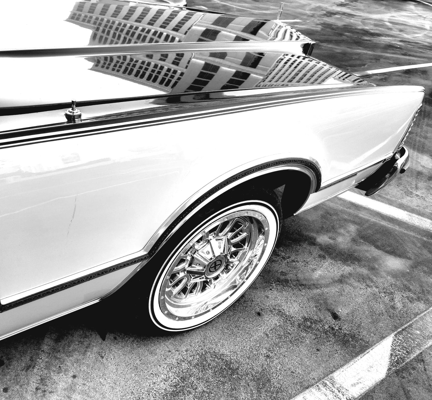 1976 Lincoln Continental Mark IV custom LS3 Hourly Rental Car Handler and Photoshoot Support