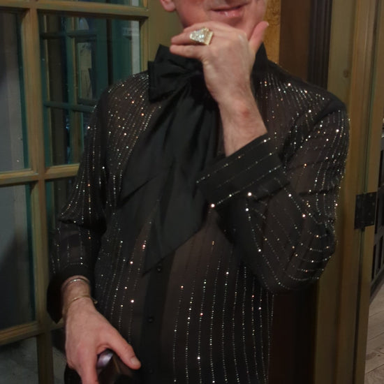 Alan Cumming wearing his Liberace Piano Ring